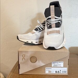 On Running Cloudnova